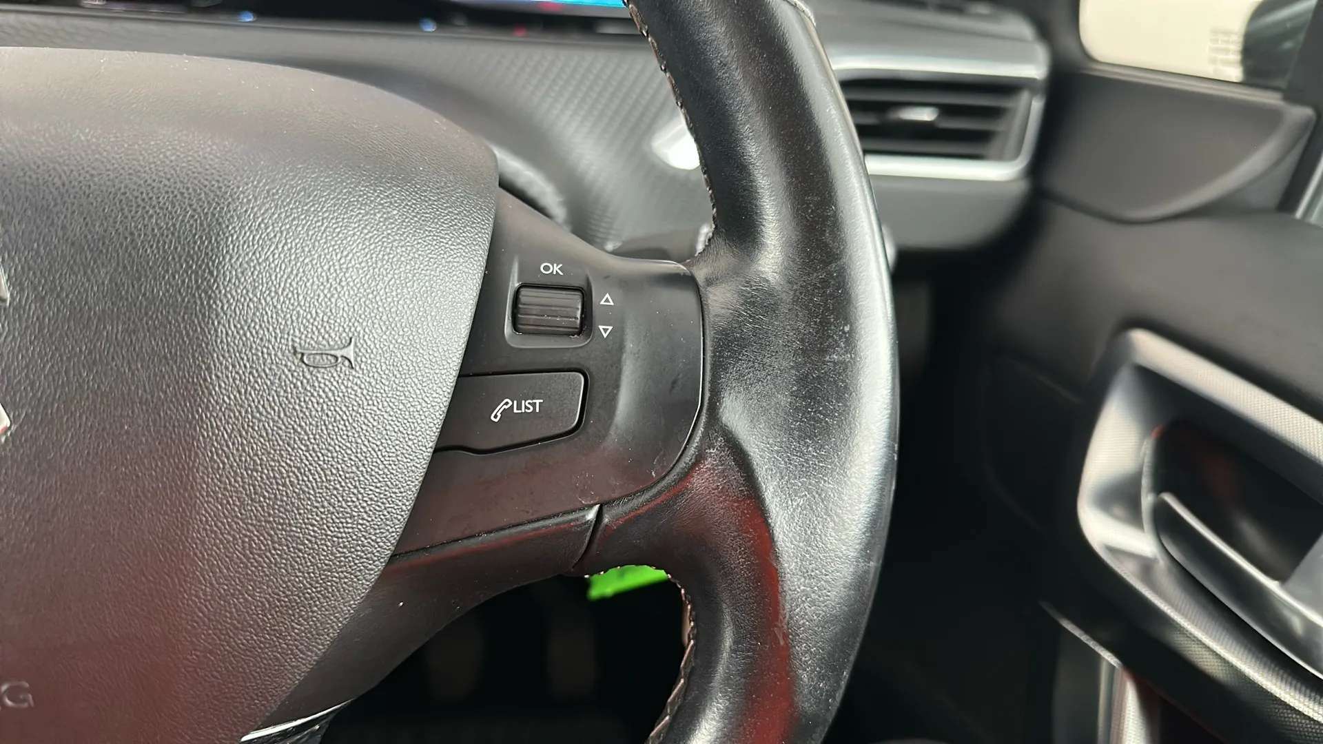 2018 PEUGEOT 2008 2018 PEUGEOT 2008