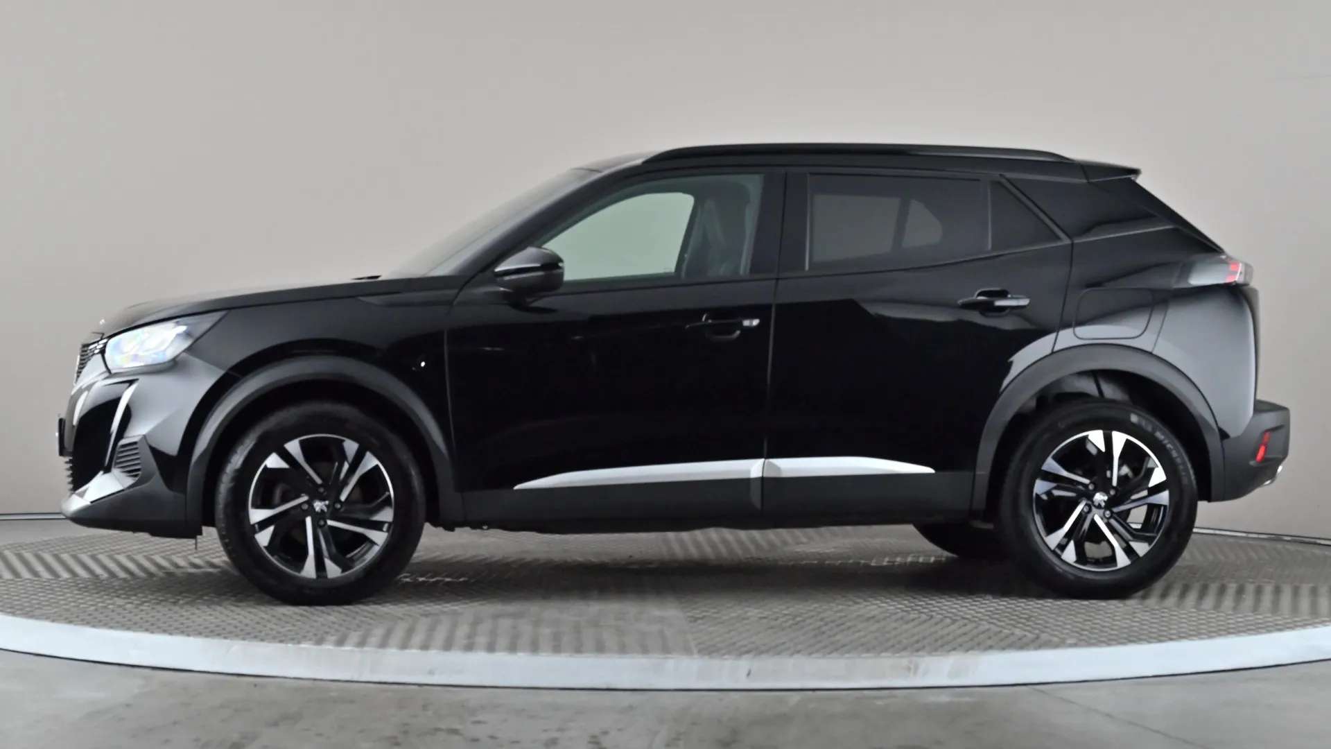 A 2023 PEUGEOT 2008 1.2 PureTech 130 Allure Premium+ A 2023 PEUGEOT 2008 1.2 PureTech 130 Allure Premium+