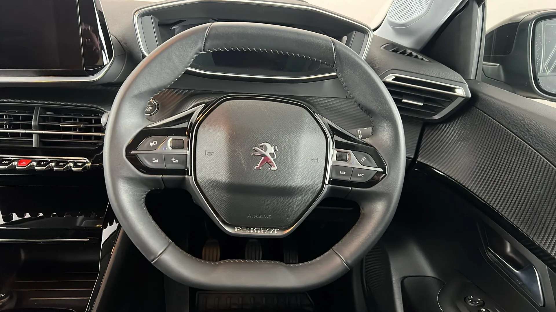 2022 PEUGEOT 208 2022 PEUGEOT 208