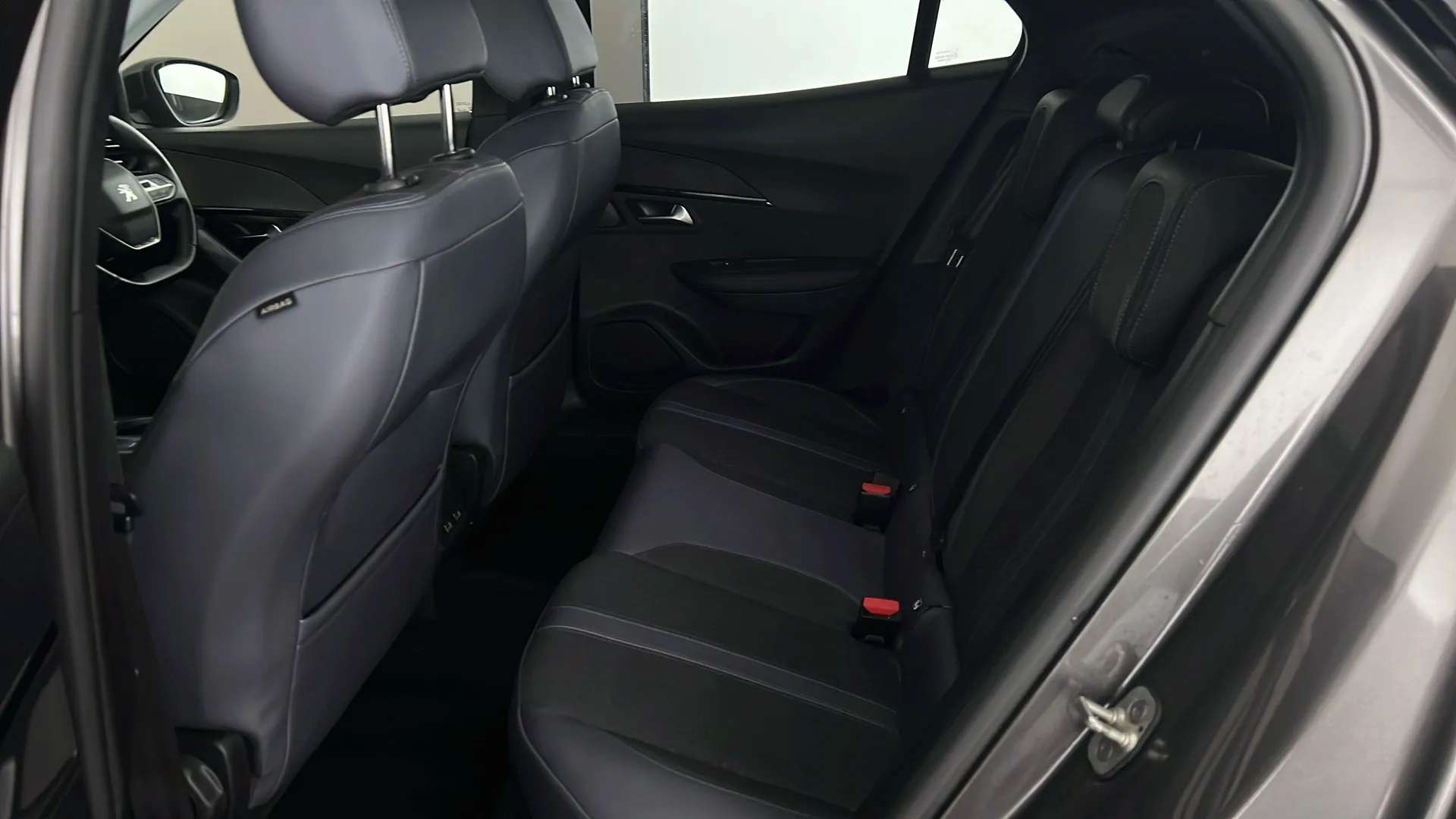 2020 PEUGEOT 2008 2020 PEUGEOT 2008