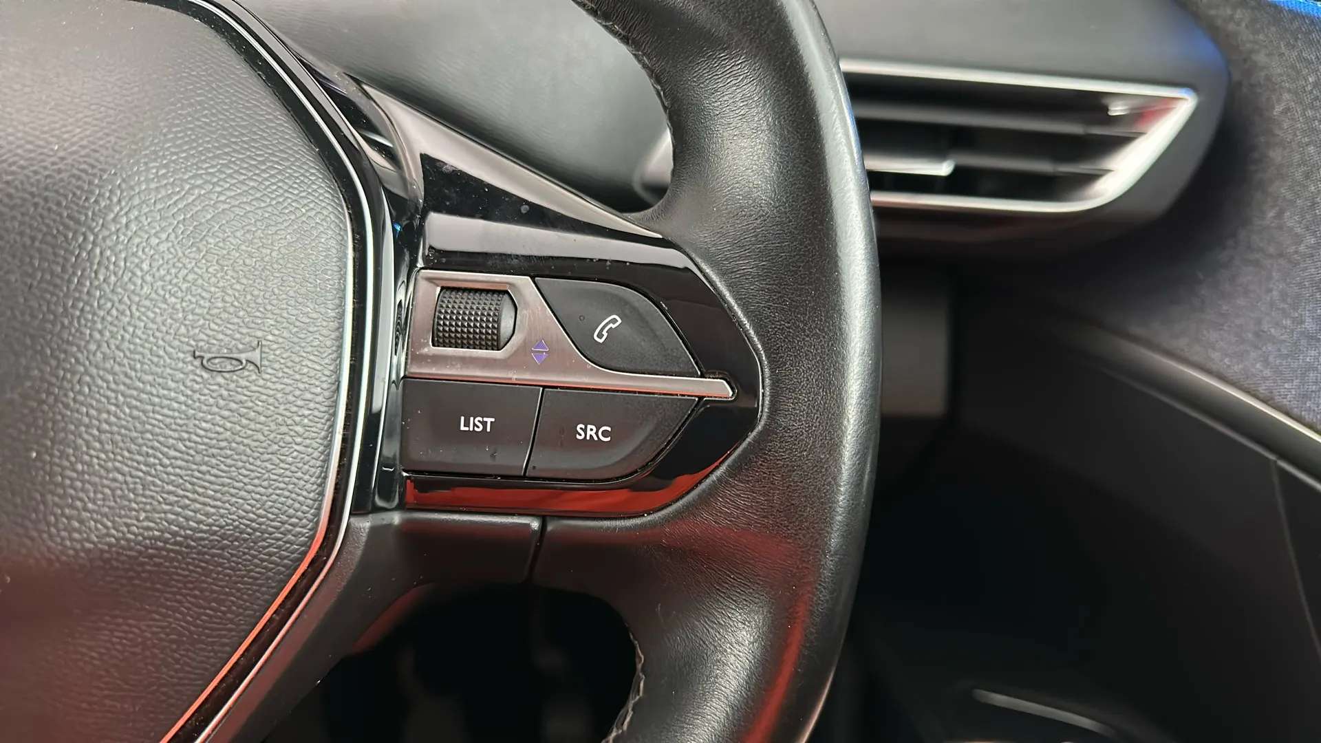 2022 PEUGEOT 3008 2022 PEUGEOT 3008