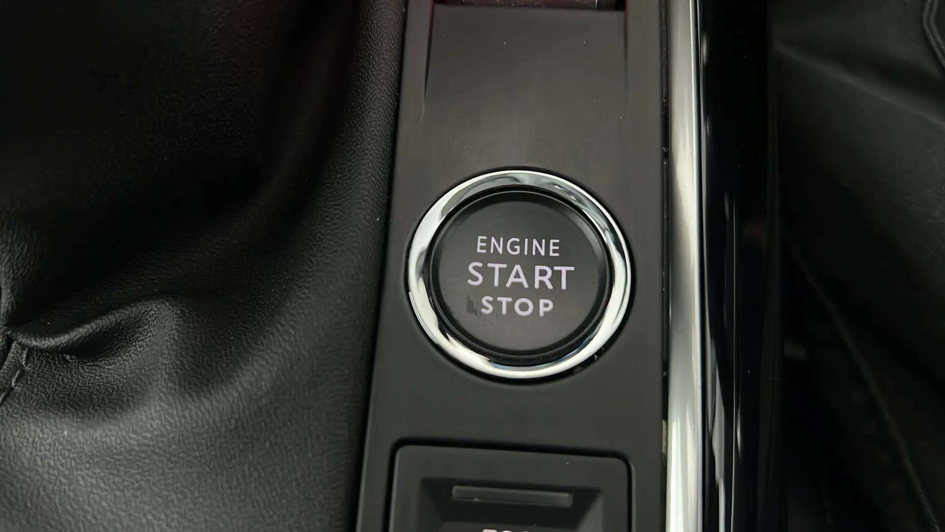 2022 PEUGEOT 3008 2022 PEUGEOT 3008