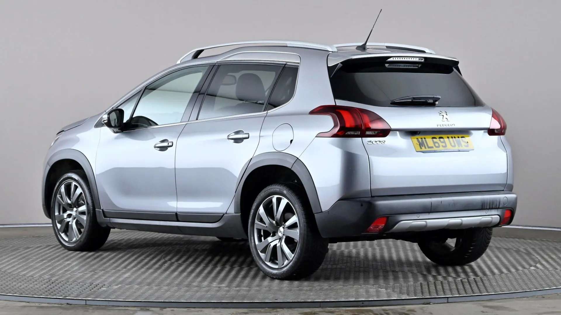 2019 PEUGEOT 2008 2019 PEUGEOT 2008