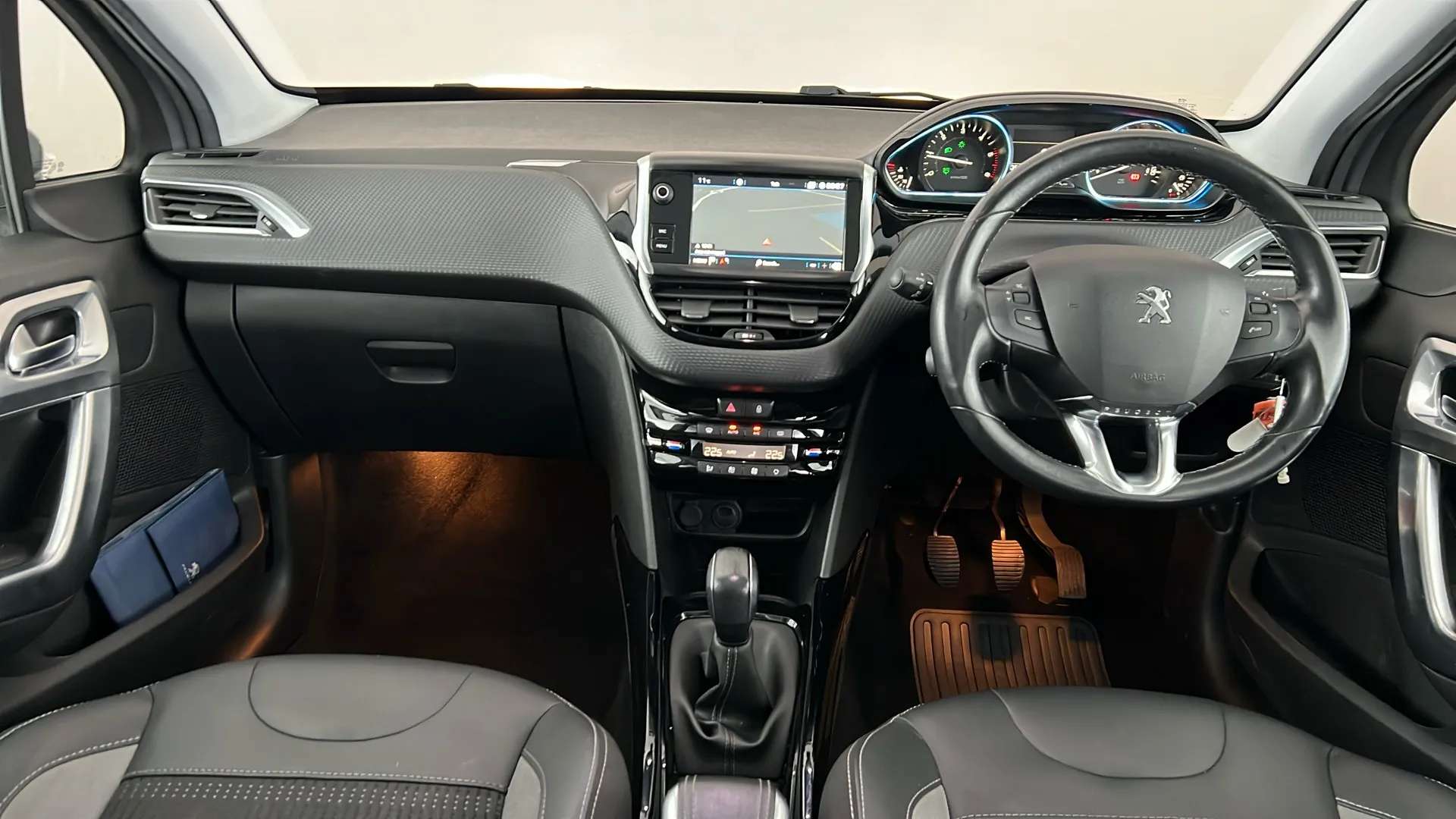 2019 PEUGEOT 2008 2019 PEUGEOT 2008