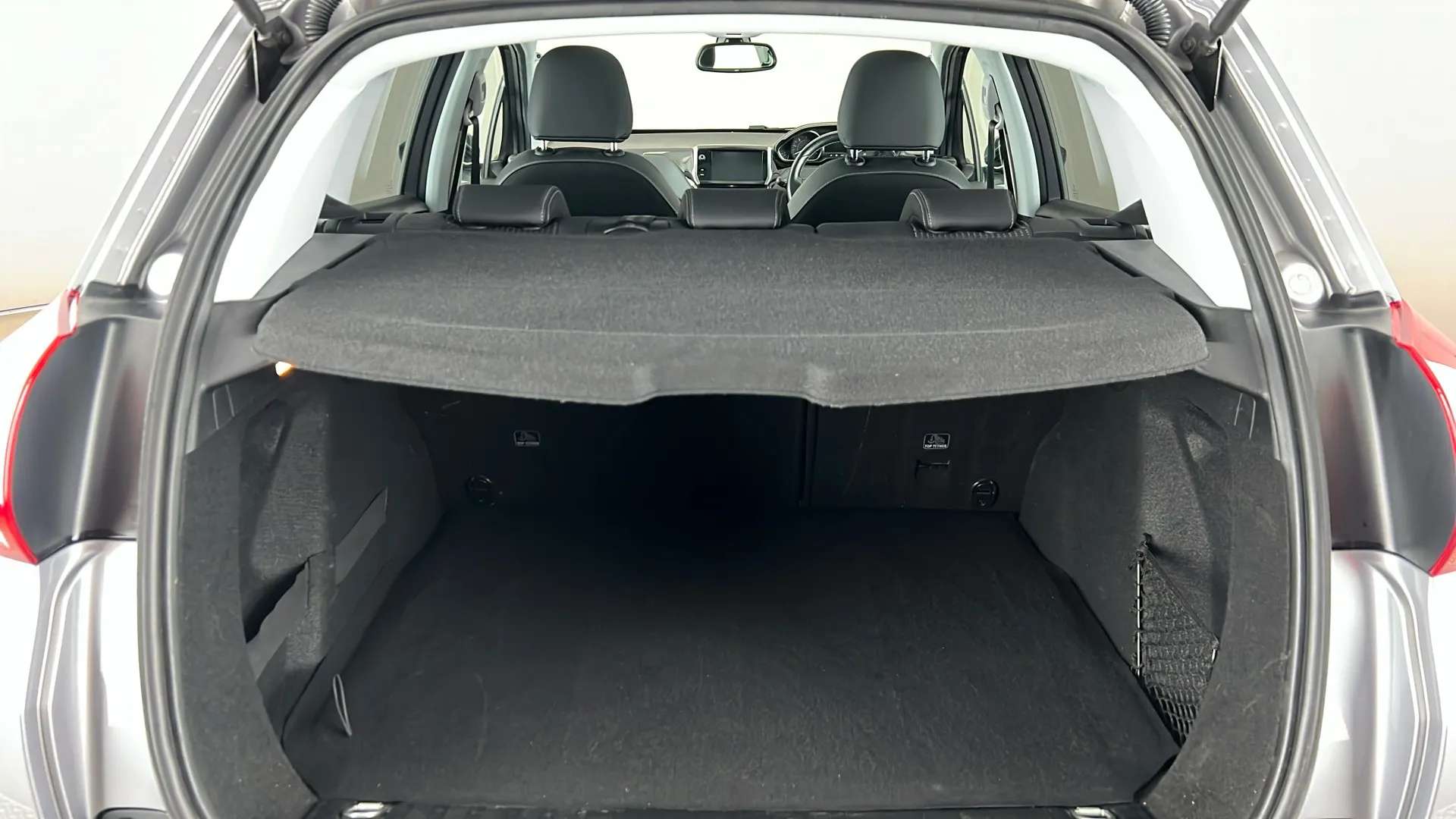 2019 PEUGEOT 2008 2019 PEUGEOT 2008