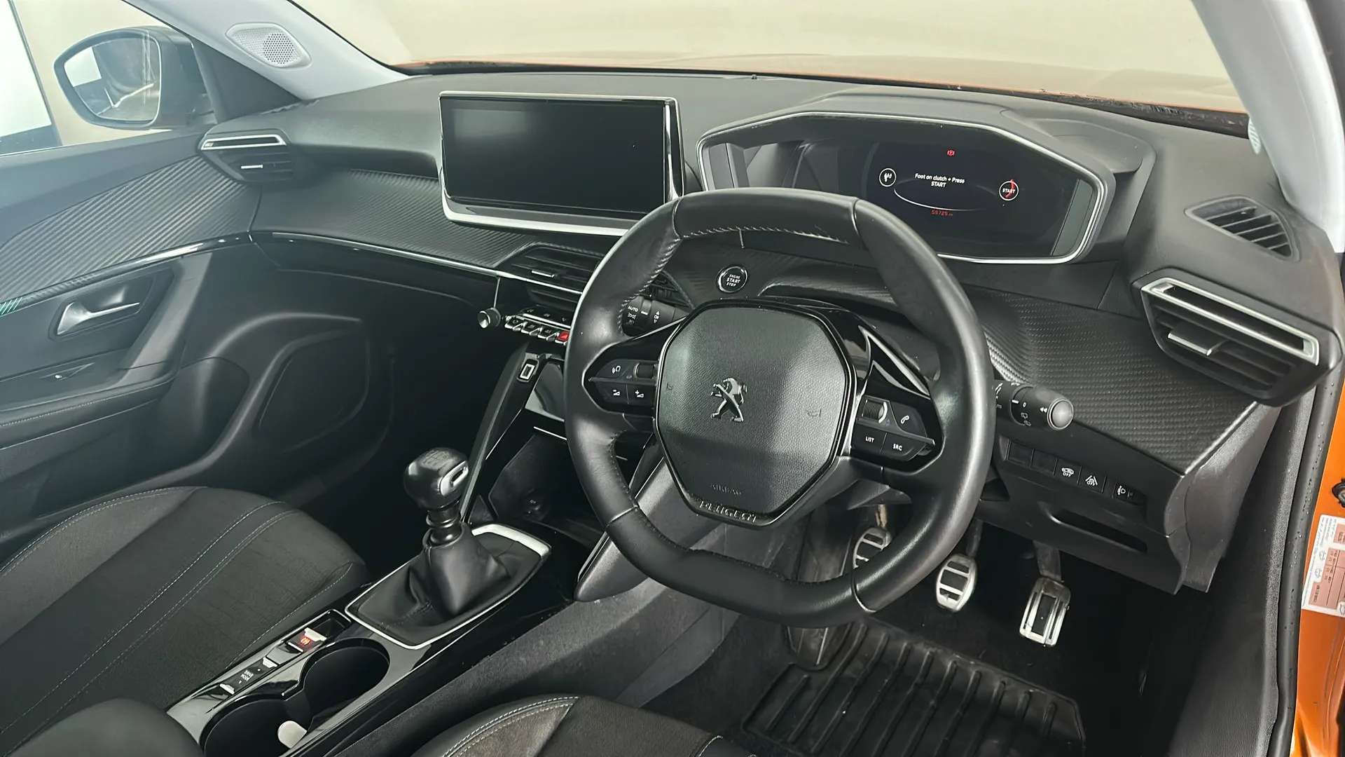 2022 PEUGEOT 2008 2022 PEUGEOT 2008