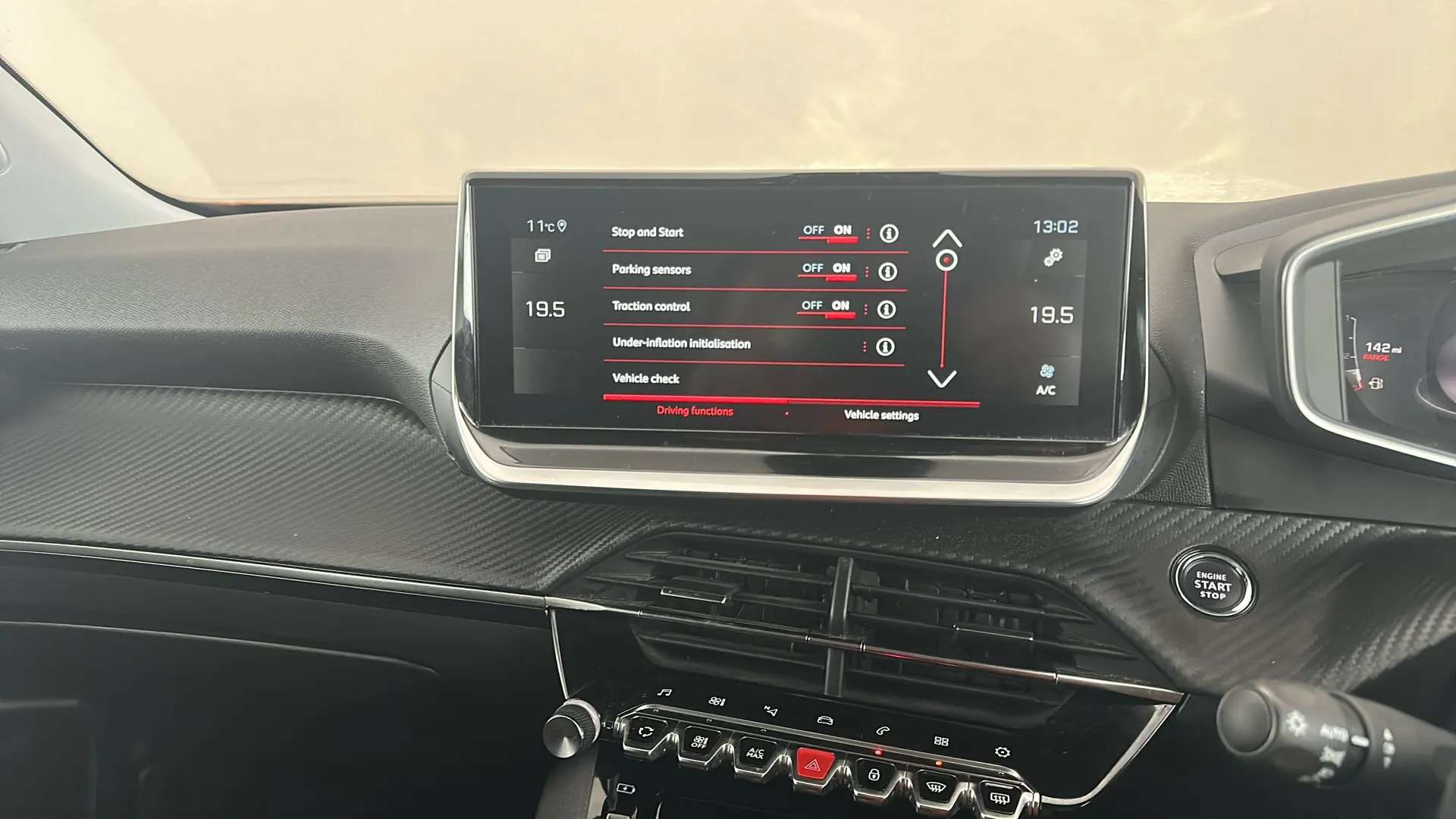 2022 PEUGEOT 2008 2022 PEUGEOT 2008