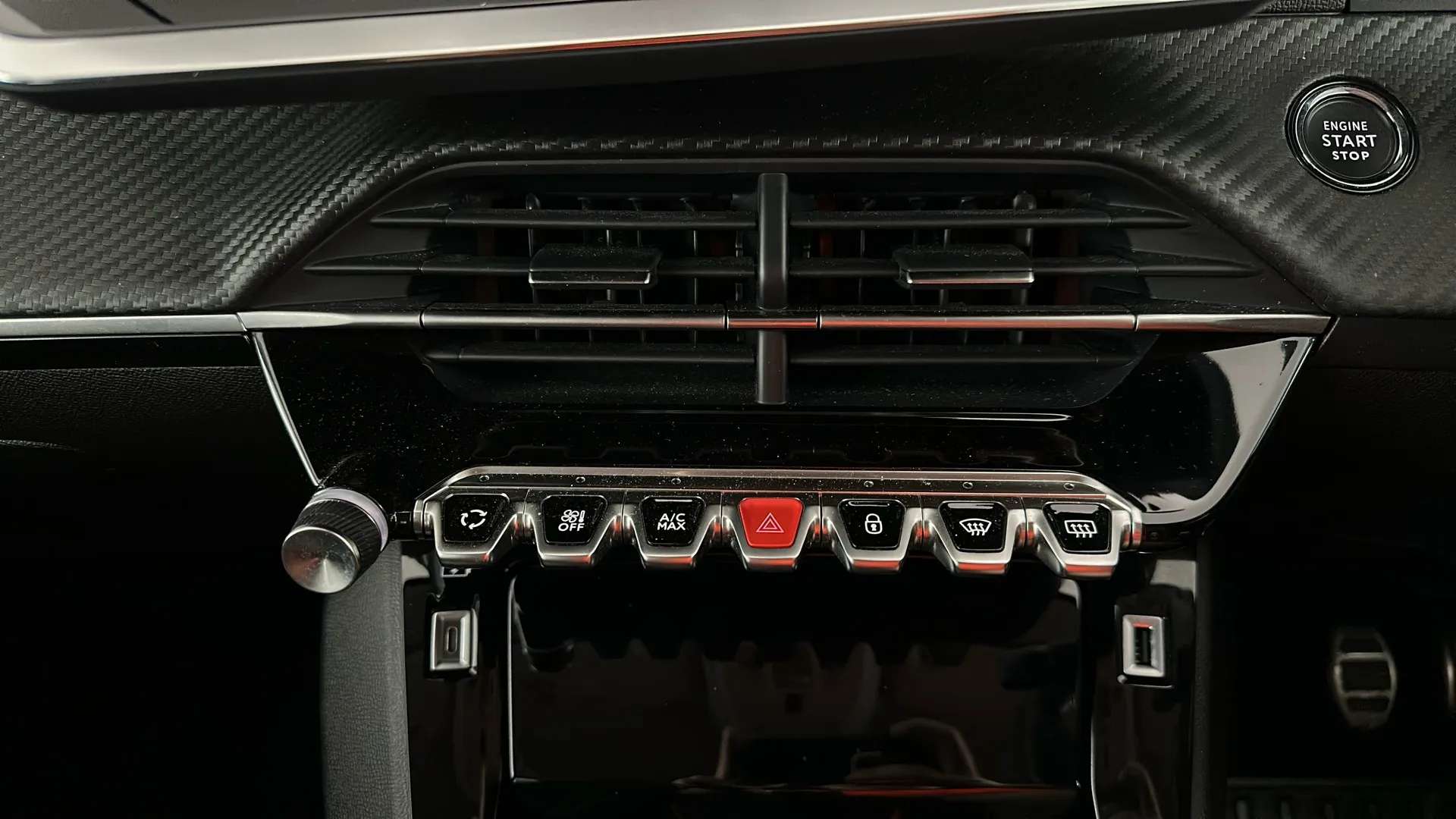 2023 PEUGEOT 208 2023 PEUGEOT 208