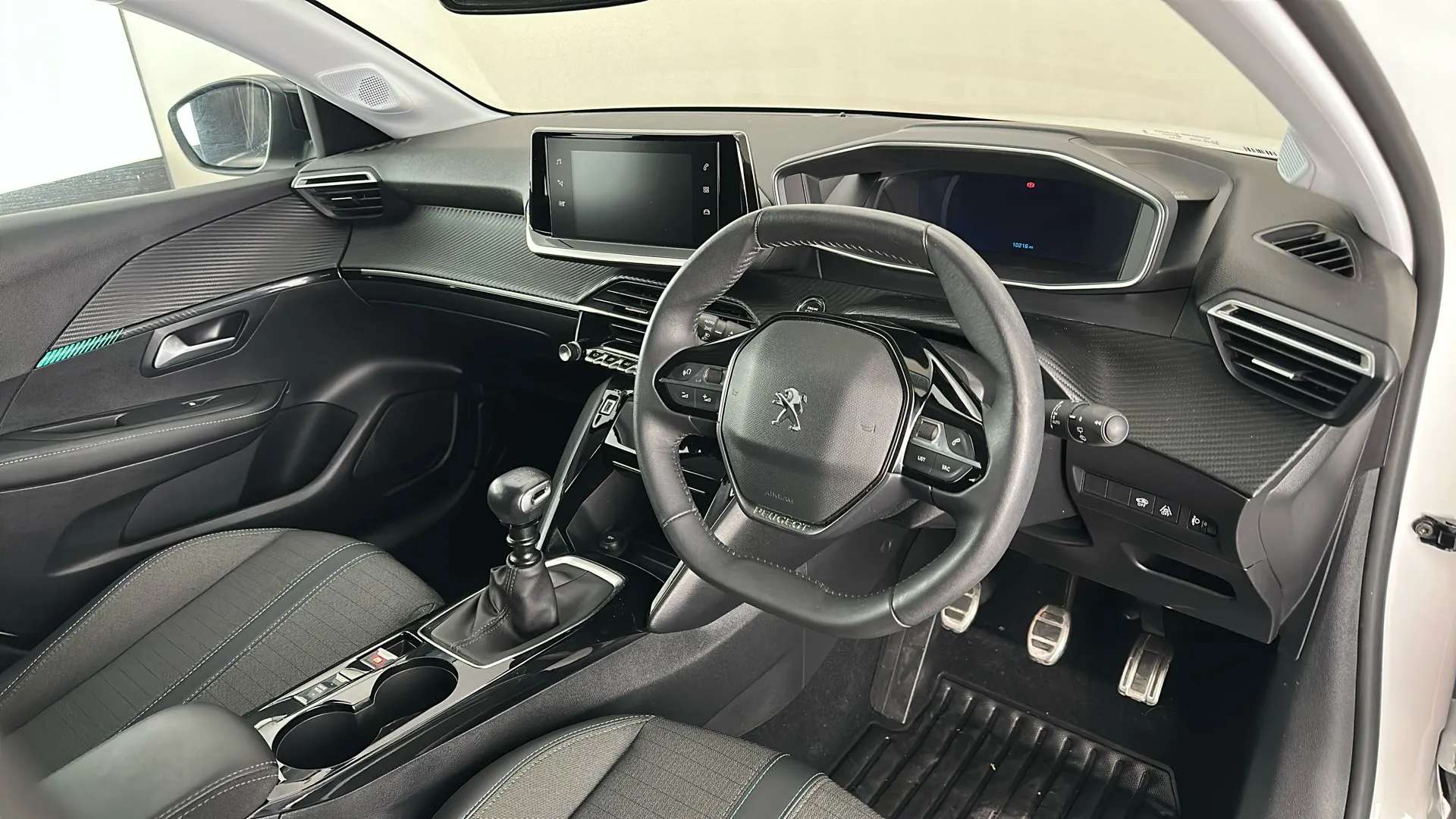 2023 PEUGEOT 208 2023 PEUGEOT 208