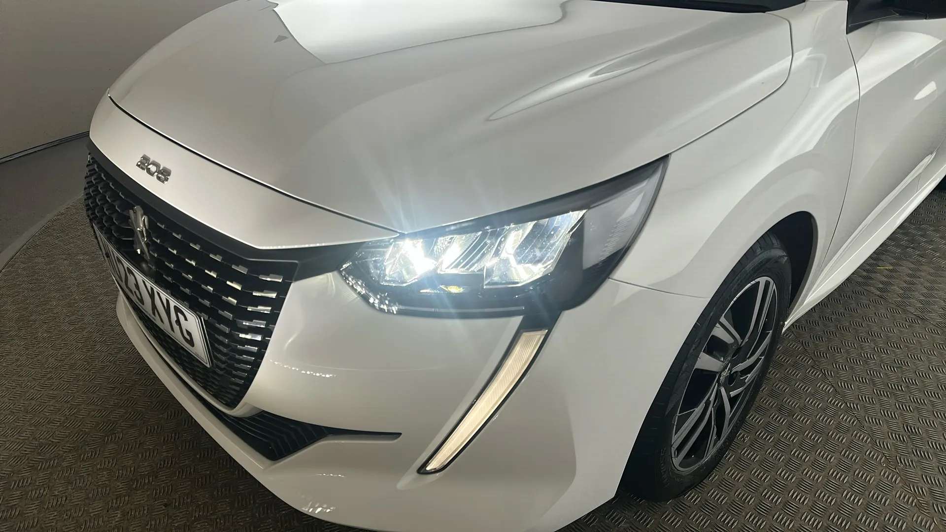 2023 PEUGEOT 208 2023 PEUGEOT 208