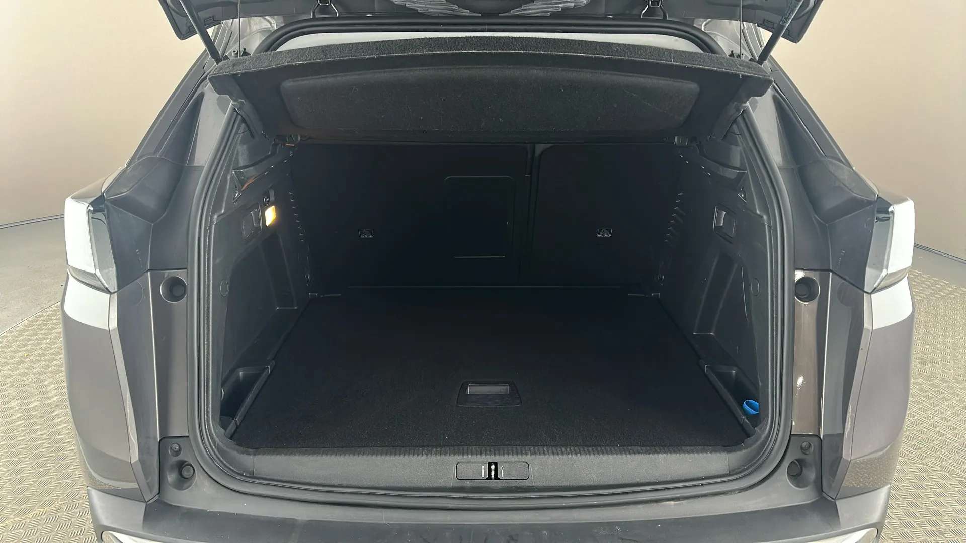 2022 PEUGEOT 3008 2022 PEUGEOT 3008