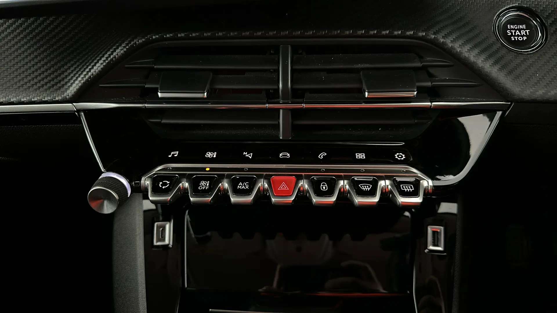 2020 PEUGEOT 2008 2020 PEUGEOT 2008