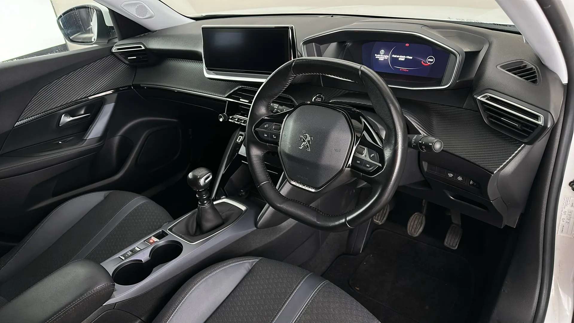2020 PEUGEOT 2008 2020 PEUGEOT 2008