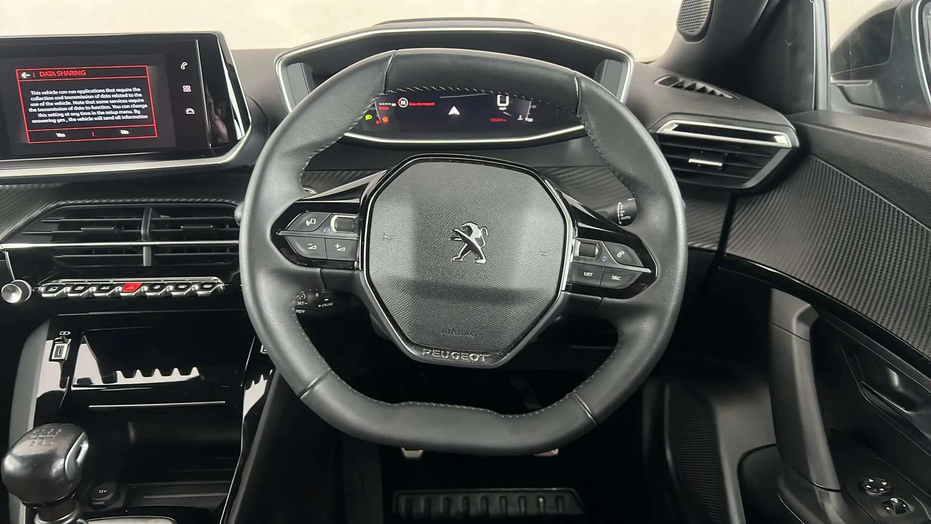 2023 PEUGEOT 2008 2023 PEUGEOT 2008