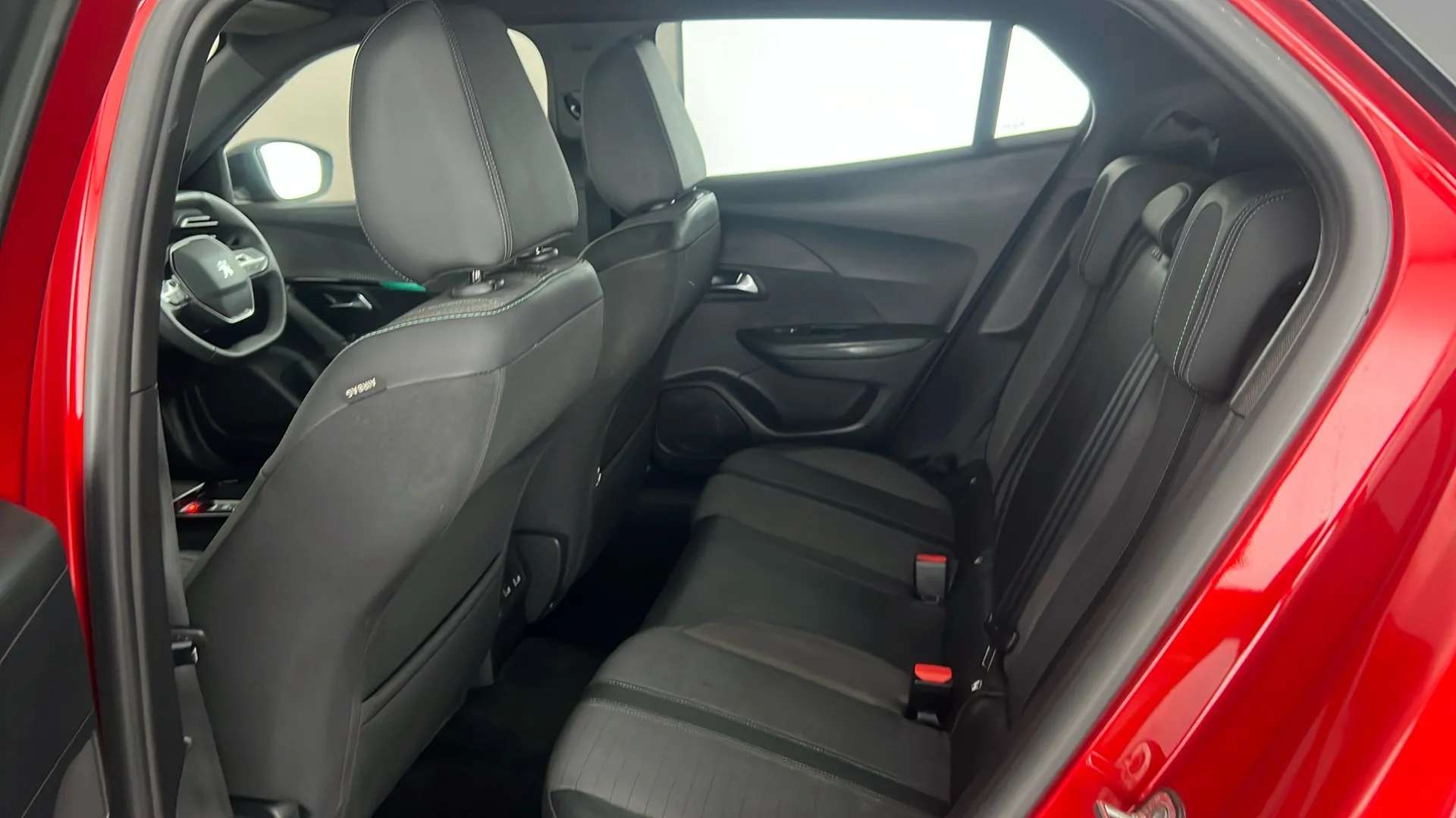 2023 PEUGEOT 2008 2023 PEUGEOT 2008