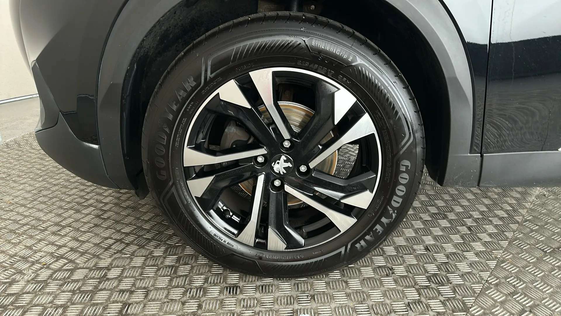 2023 PEUGEOT 2008 2023 PEUGEOT 2008