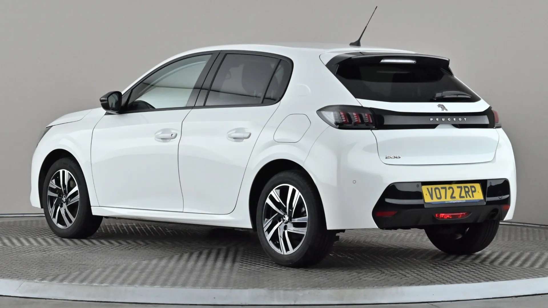 A 2022 PEUGEOT 208 1.2 PureTech 100 Allure Premium + A 2022 PEUGEOT 208 1.2 PureTech 100 Allure Premium +