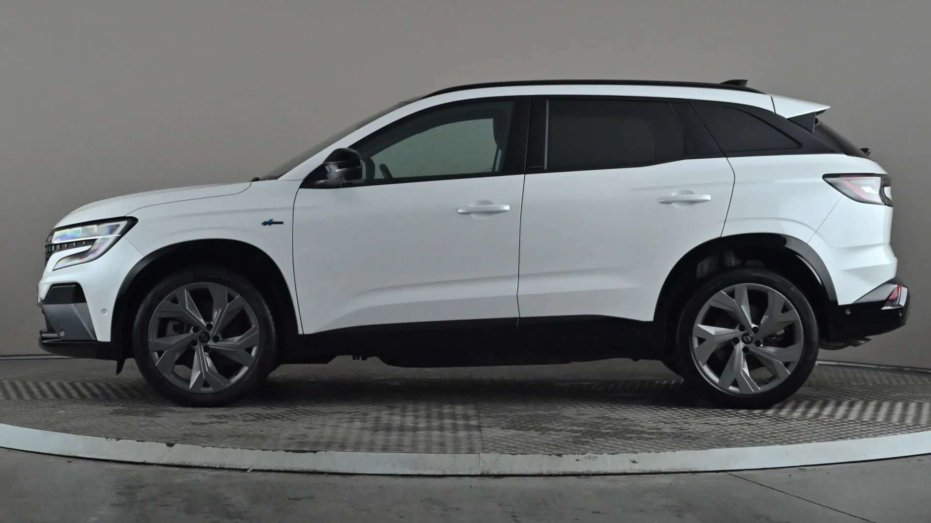 A 2023 RENAULT AUSTRAL E-Tech FHEV Iconic Esprit Alpine Auto 4C A 2023 RENAULT AUSTRAL E-Tech FHEV Iconic Esprit Alpine Auto 4C