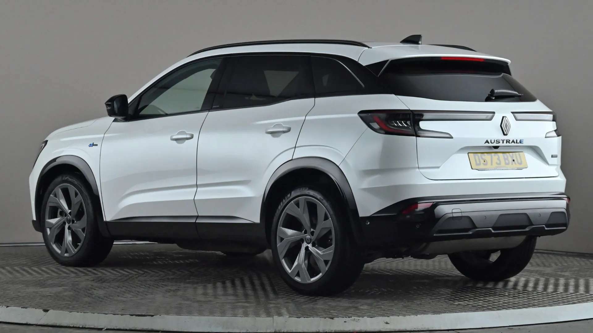 A 2023 RENAULT AUSTRAL E-Tech FHEV Iconic Esprit Alpine Auto 4C A 2023 RENAULT AUSTRAL E-Tech FHEV Iconic Esprit Alpine Auto 4C