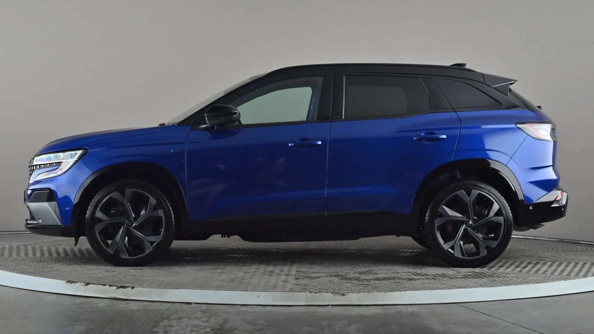 A 2023 RENAULT AUSTRAL E-Tech FHEV Iconic Esprit Alpine Auto 4C A 2023 RENAULT AUSTRAL E-Tech FHEV Iconic Esprit Alpine Auto 4C