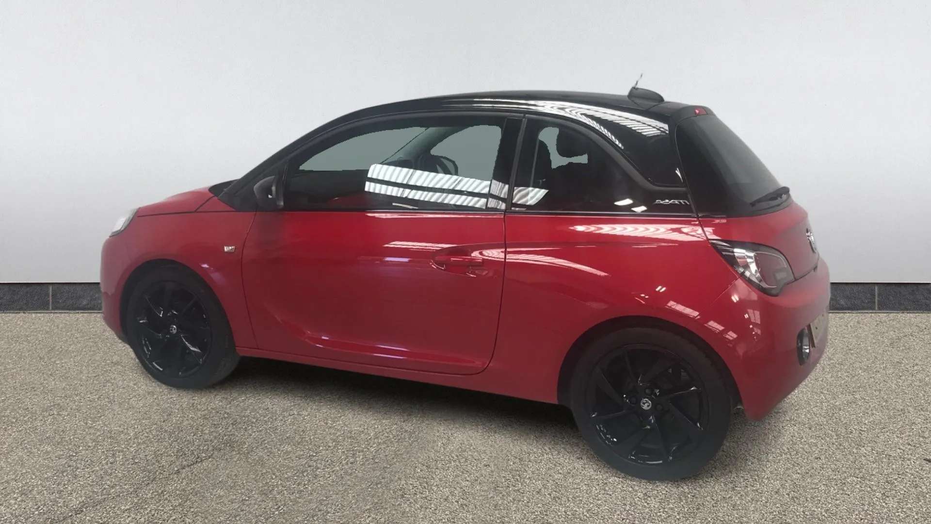 A 2019 VAUXHALL ADAM 1.2i Griffin A 2019 VAUXHALL ADAM 1.2i Griffin