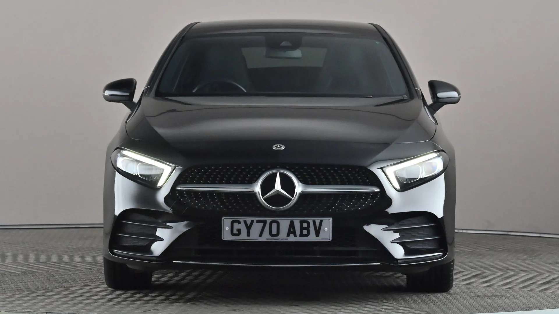 A 2020 MERCEDES-BENZ A CLASS A250e AMG Line Auto A 2020 MERCEDES-BENZ A CLASS A250e AMG Line Auto