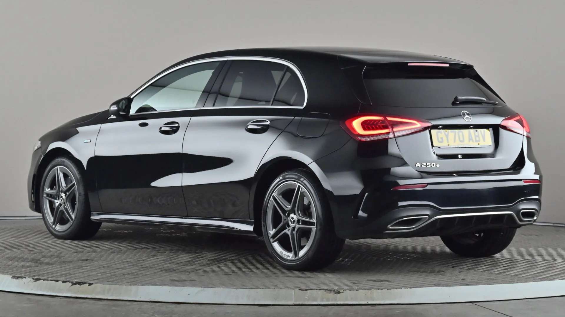A 2020 MERCEDES-BENZ A CLASS A250e AMG Line Auto A 2020 MERCEDES-BENZ A CLASS A250e AMG Line Auto