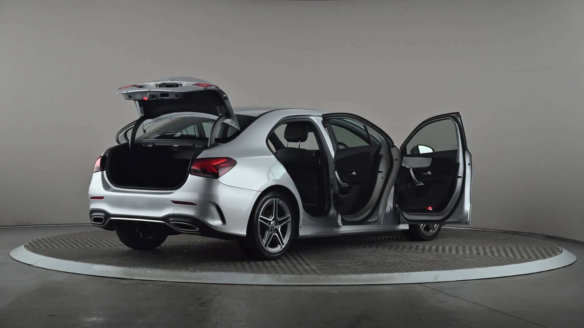 2019 MERCEDES-BENZ A CLASS 2019 MERCEDES-BENZ A CLASS