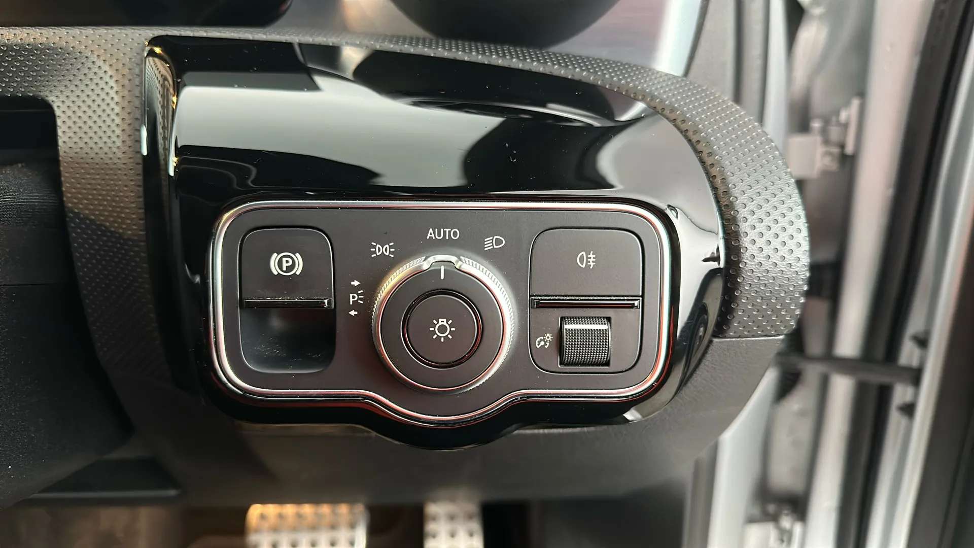 2019 MERCEDES-BENZ A CLASS 2019 MERCEDES-BENZ A CLASS