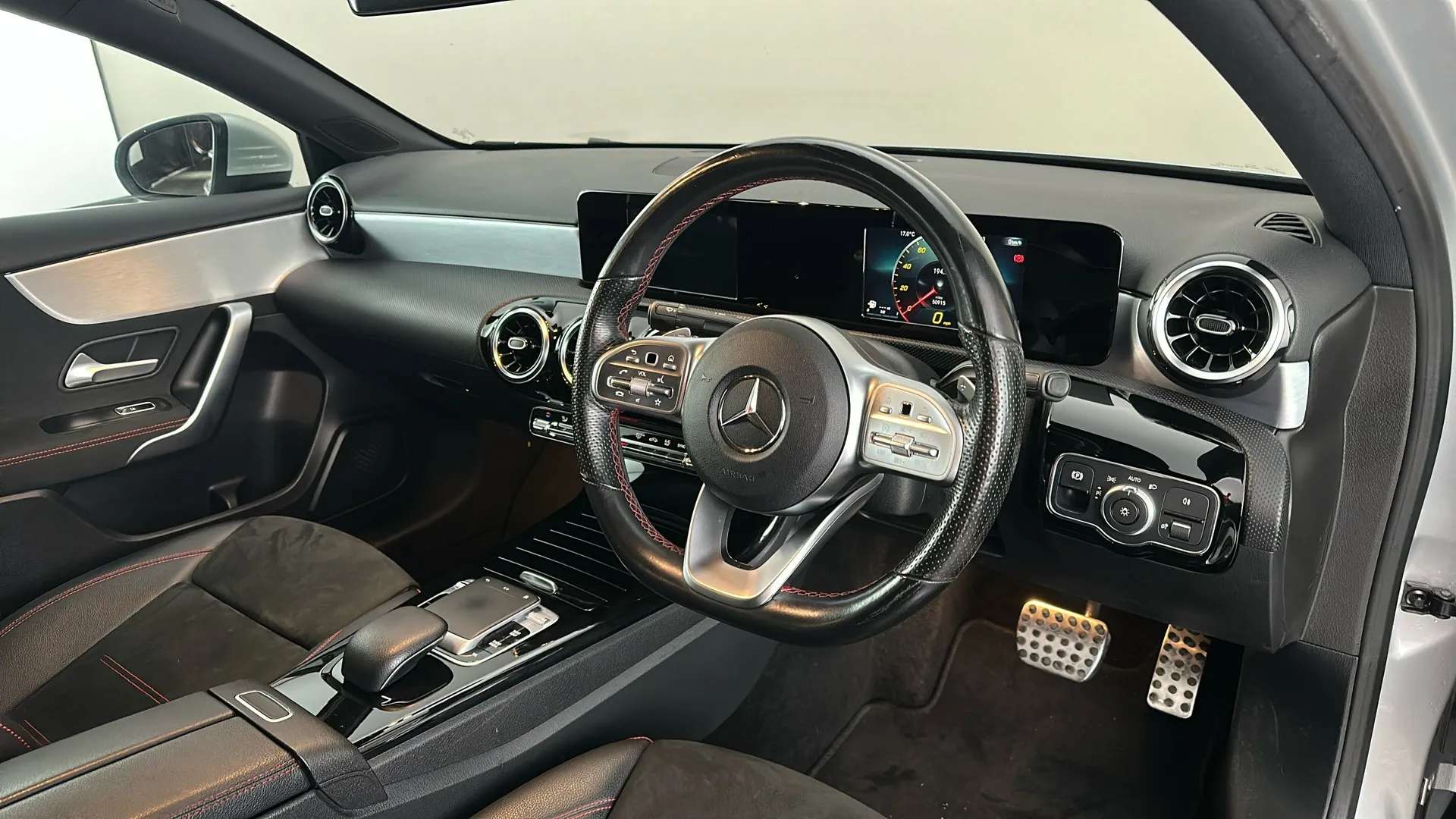 2019 MERCEDES-BENZ A CLASS 2019 MERCEDES-BENZ A CLASS