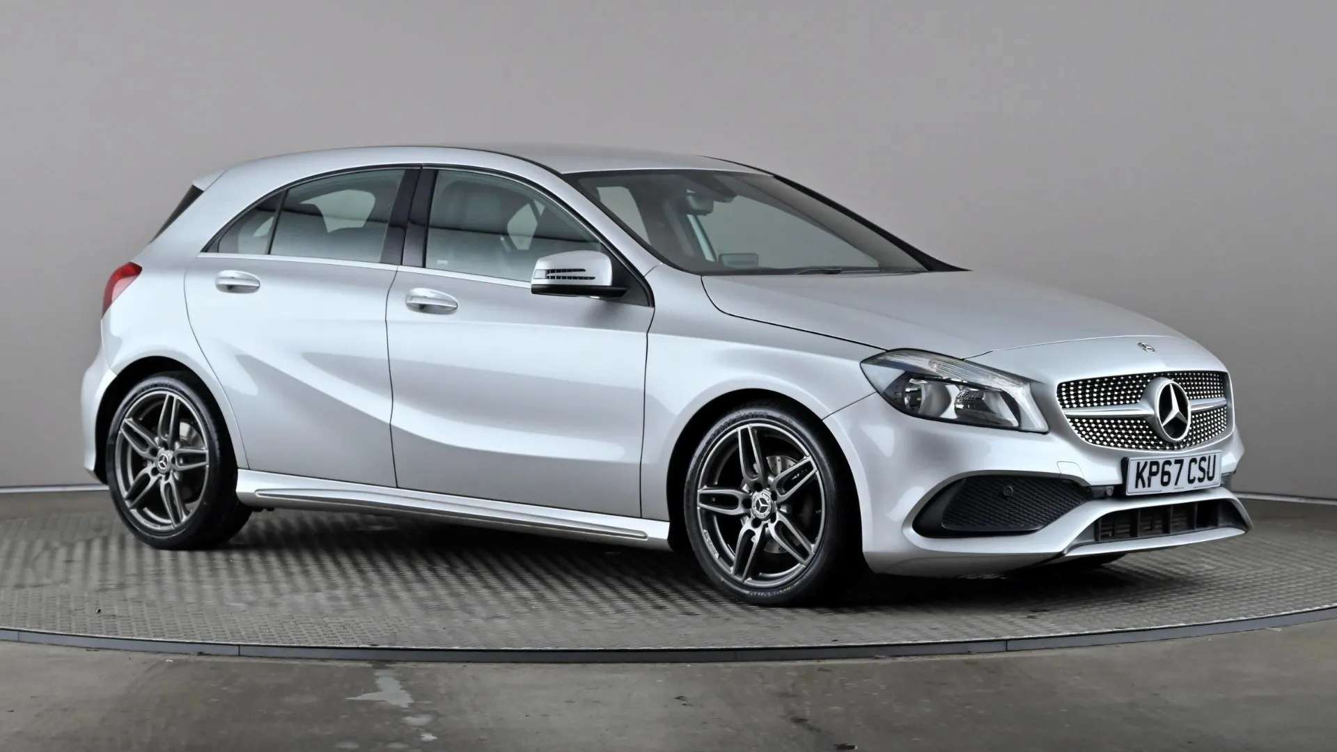 A 2017 MERCEDES-BENZ A CLASS A200d AMG Line Auto A 2017 MERCEDES-BENZ A CLASS A200d AMG Line Auto