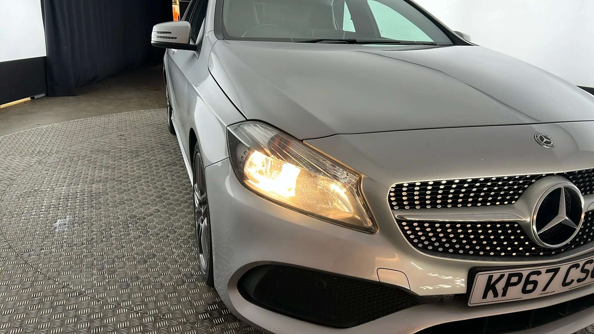 2017 MERCEDES-BENZ A CLASS 2017 MERCEDES-BENZ A CLASS