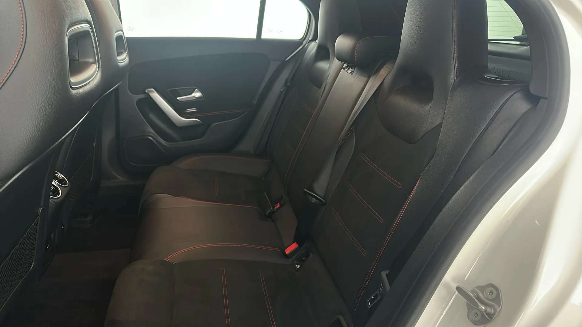 2021 MERCEDES-BENZ A CLASS 2021 MERCEDES-BENZ A CLASS