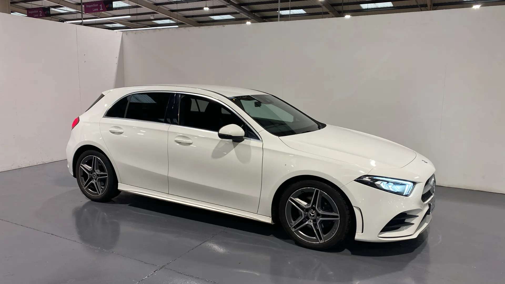 A 2021 MERCEDES-BENZ A CLASS A180d AMG Line Auto A 2021 MERCEDES-BENZ A CLASS A180d AMG Line Auto