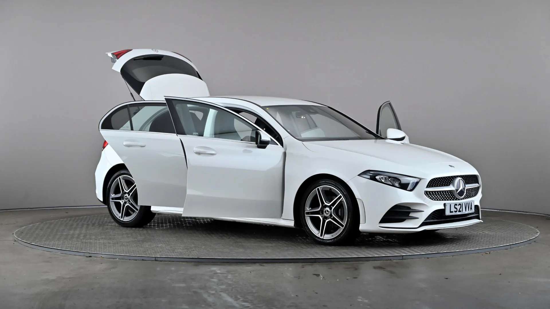 2021 MERCEDES-BENZ A CLASS 2021 MERCEDES-BENZ A CLASS