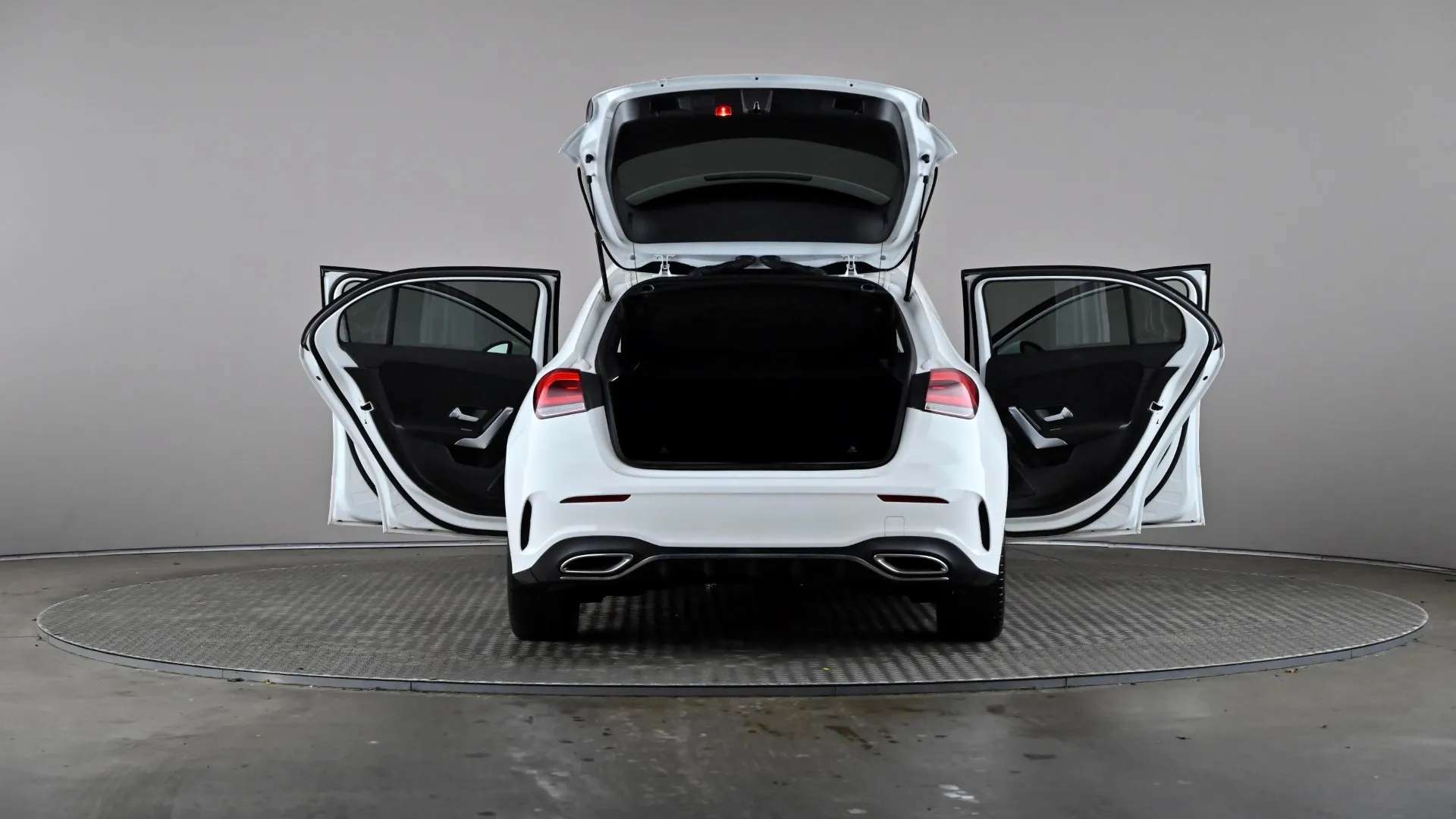 2021 MERCEDES-BENZ A CLASS 2021 MERCEDES-BENZ A CLASS