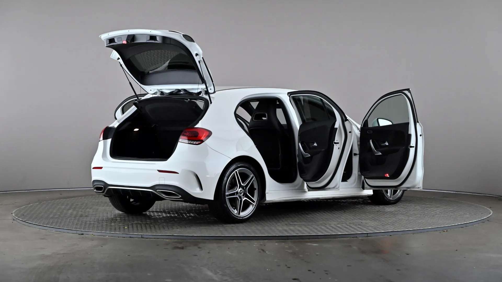 2021 MERCEDES-BENZ A CLASS 2021 MERCEDES-BENZ A CLASS