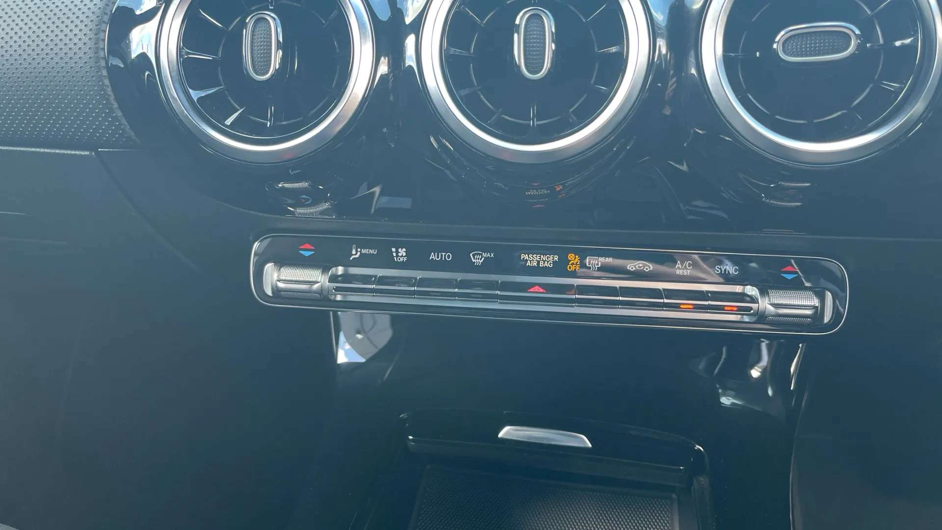 2020 MERCEDES-BENZ A CLASS 2020 MERCEDES-BENZ A CLASS