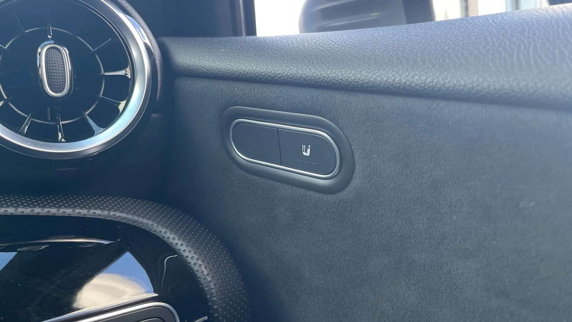 2020 MERCEDES-BENZ A CLASS 2020 MERCEDES-BENZ A CLASS