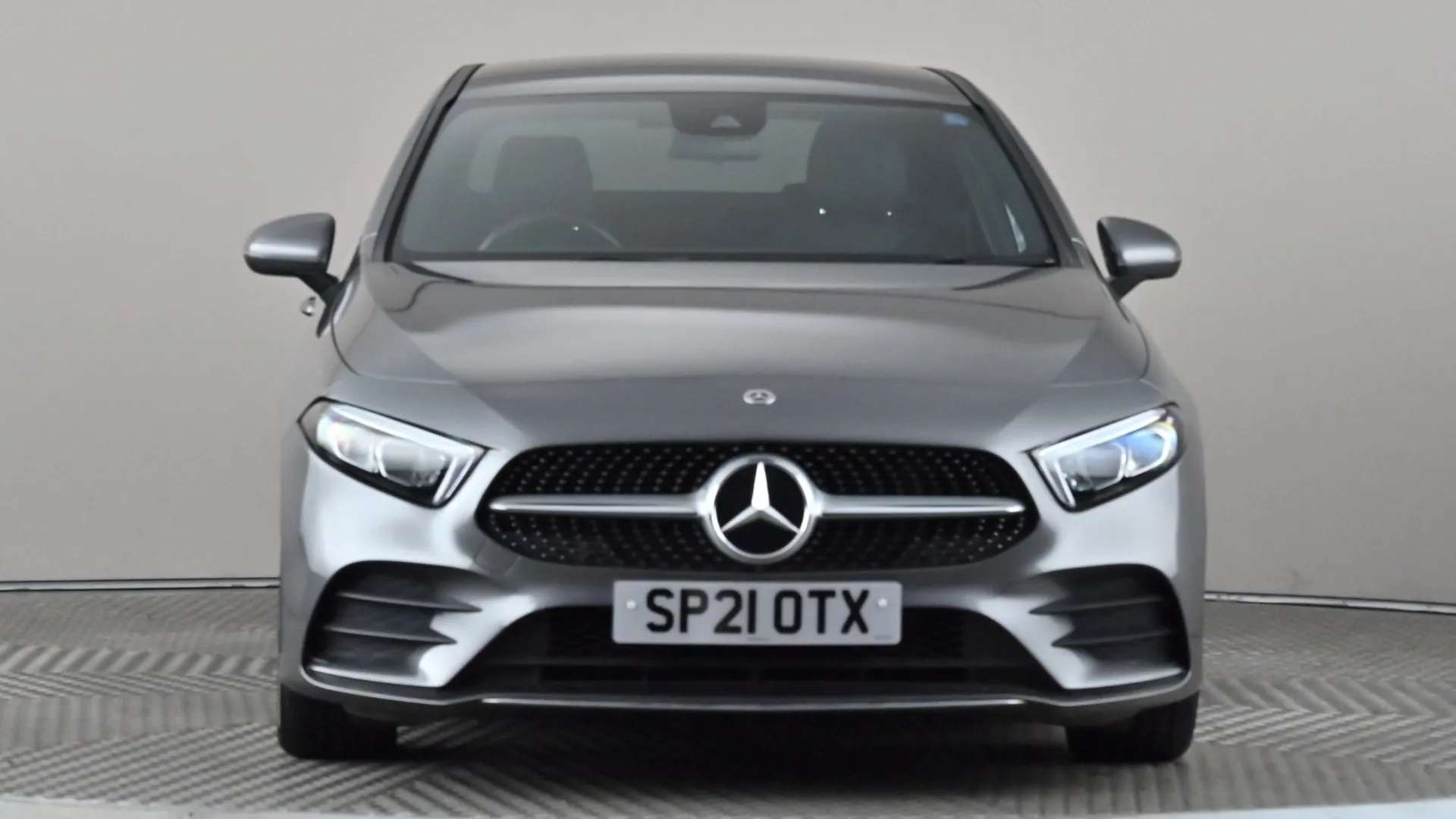 A 2021 MERCEDES-BENZ A CLASS A180 AMG Line Auto A 2021 MERCEDES-BENZ A CLASS A180 AMG Line Auto