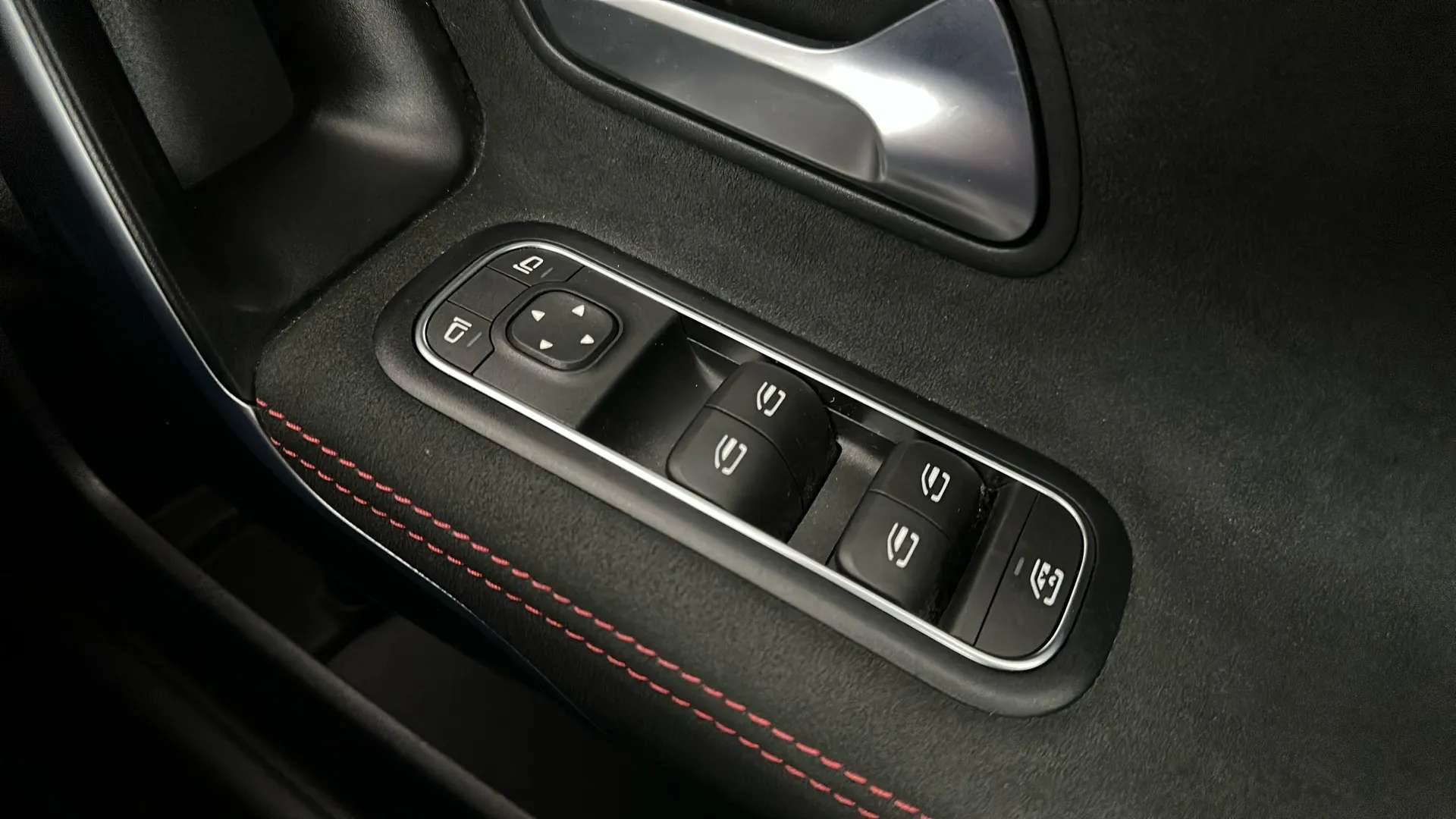 2021 MERCEDES-BENZ A CLASS 2021 MERCEDES-BENZ A CLASS