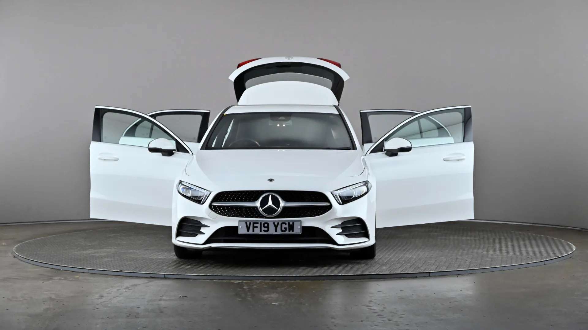 2019 MERCEDES-BENZ A CLASS 2019 MERCEDES-BENZ A CLASS