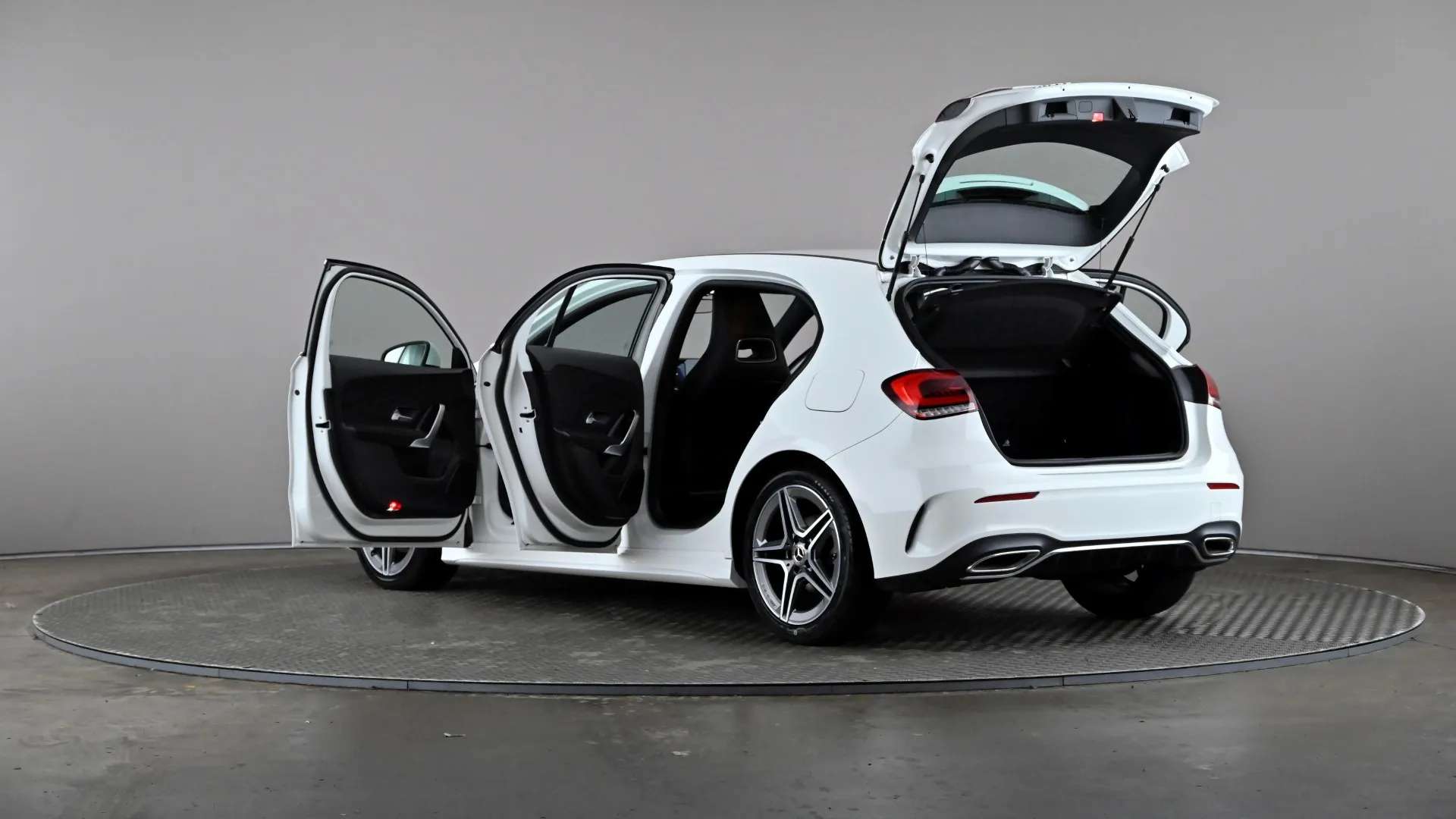 2019 MERCEDES-BENZ A CLASS 2019 MERCEDES-BENZ A CLASS