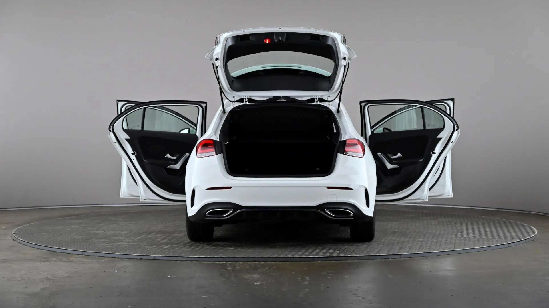 2019 MERCEDES-BENZ A CLASS 2019 MERCEDES-BENZ A CLASS