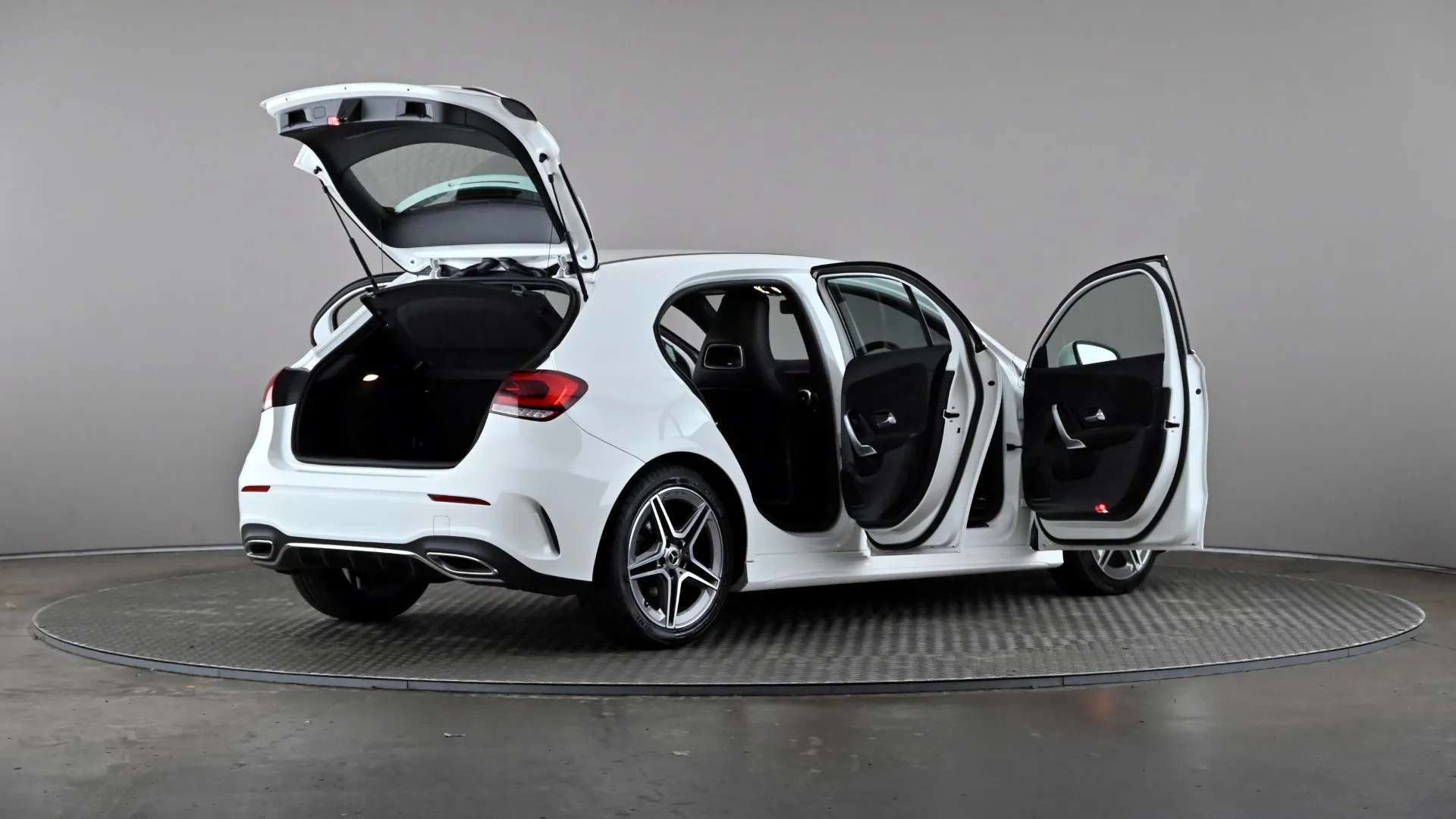 2019 MERCEDES-BENZ A CLASS 2019 MERCEDES-BENZ A CLASS