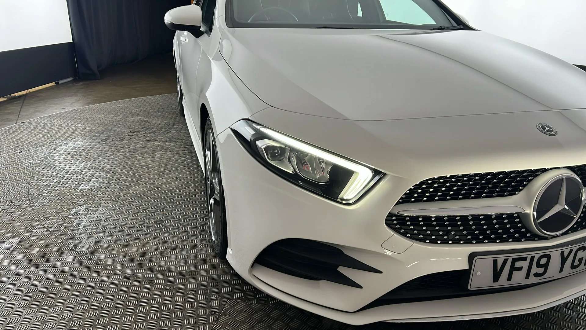 2019 MERCEDES-BENZ A CLASS 2019 MERCEDES-BENZ A CLASS