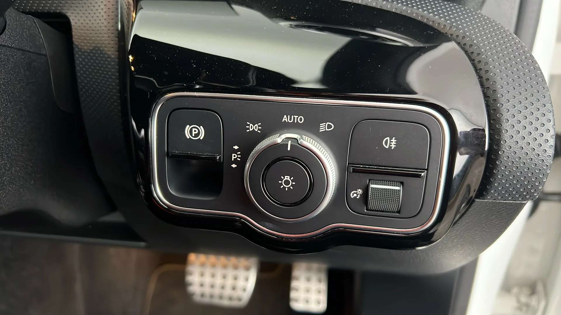 2019 MERCEDES-BENZ A CLASS 2019 MERCEDES-BENZ A CLASS