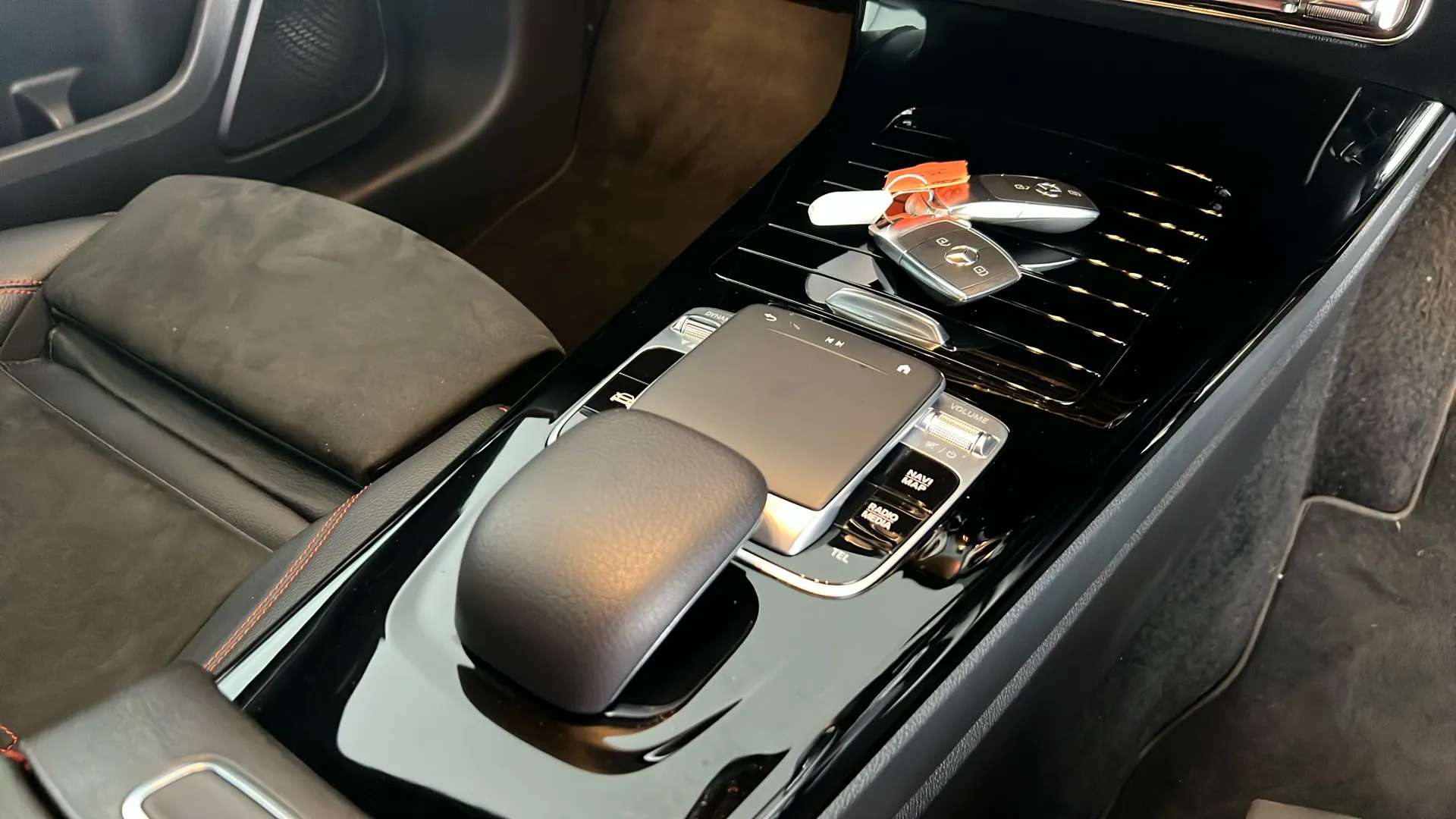 2019 MERCEDES-BENZ A CLASS 2019 MERCEDES-BENZ A CLASS