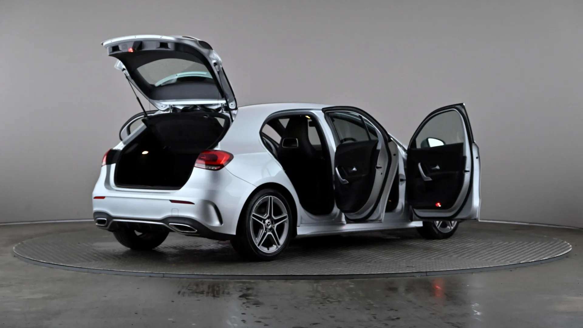 2018 MERCEDES-BENZ A CLASS 2018 MERCEDES-BENZ A CLASS