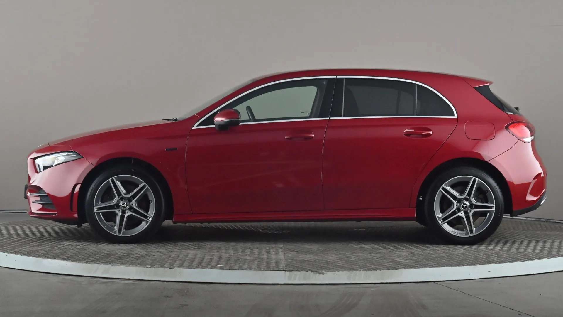 A 2021 MERCEDES-BENZ A CLASS A250e AMG Line Auto A 2021 MERCEDES-BENZ A CLASS A250e AMG Line Auto